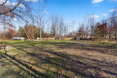 2608 Eureka Rd, Ashtabula, OH 44004 photo 9