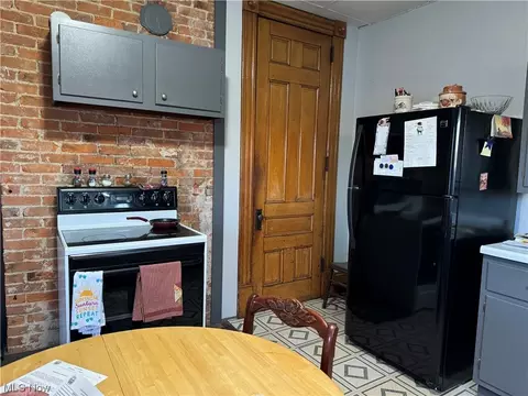 137 Euclid Ave, Barnesville, OH 43713 photo 6