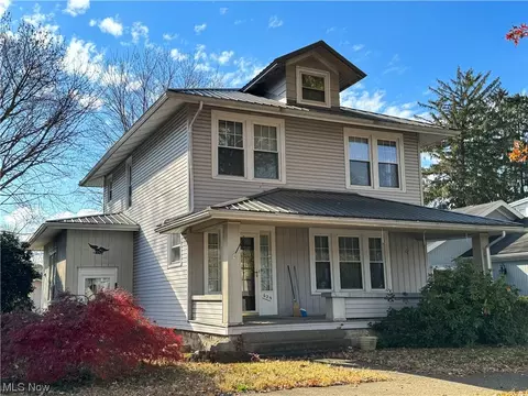 625 6th St, Marietta, OH 45750