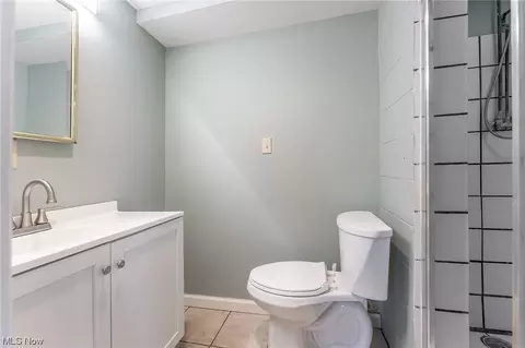 708 N Walnut St, Dover, OH 44622 photo 23