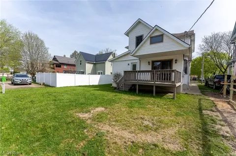 708 N Walnut St, Dover, OH 44622 photo 33