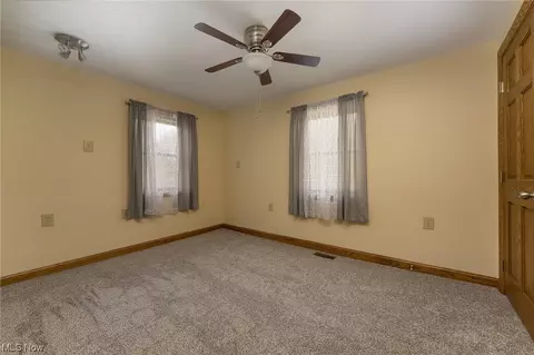 708 N Walnut St, Dover, OH 44622 photo 19