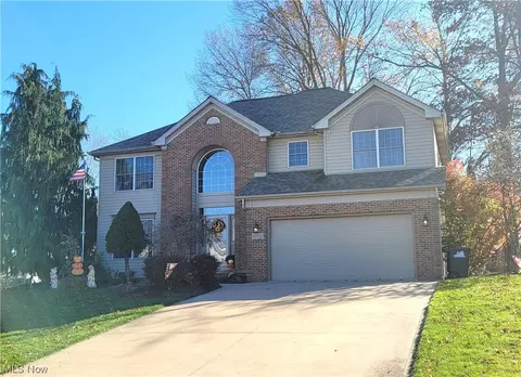 3782 Alesia Kae Dr, Brunswick, OH 44212