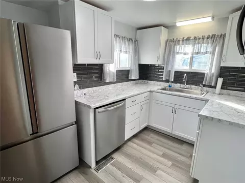 314 Third St, Beverly, OH 45715 photo 8