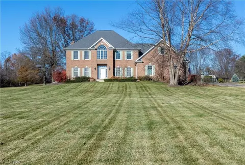 11571 Wooster St NW, Massillon, OH 44647