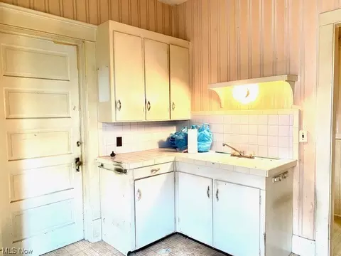 601 W 44th St, Ashtabula, OH 44004 photo 19
