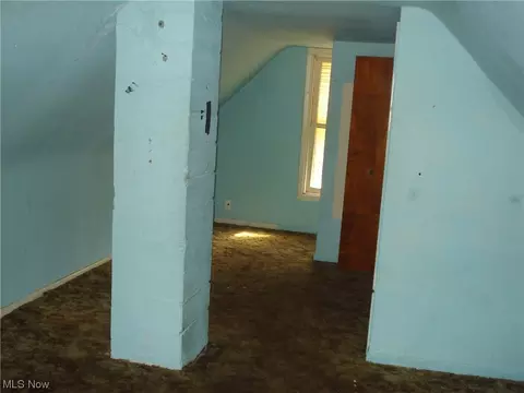895 E 232nd St, Euclid, OH 44123 photo 17
