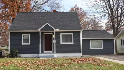 1036 Union Ave, Ashtabula, OH 44004