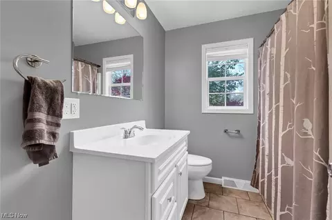 1816 Bathgate Ave, Madison, OH 44057 photo 17