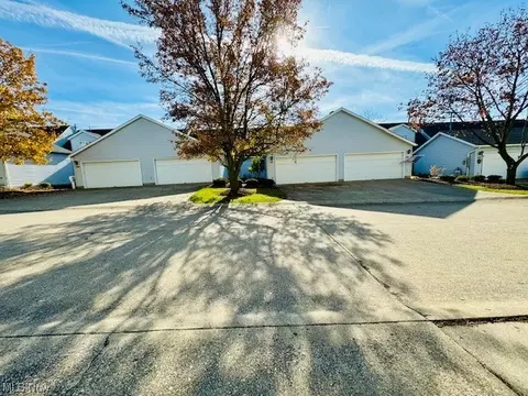 4294 Alpine Hill Ct, Brunswick, OH 44212