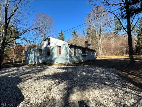 70435 Big Indian Rd, Guernsey, OH 43749