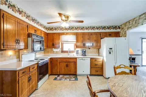 6181 Drexel St NW, Massillon, OH 44646 photo 6