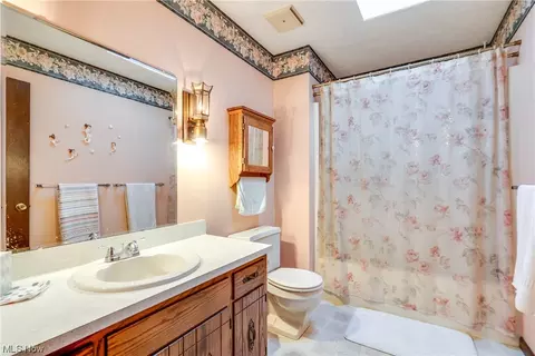 6181 Drexel St NW, Massillon, OH 44646 photo 17