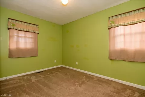 338 Pasadena Ave, Elyria, OH 44035 photo 17