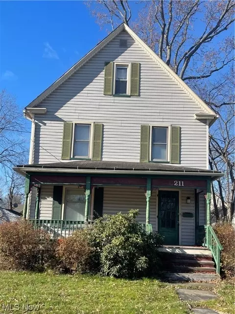 211 Austin Ave NW, Warren, OH 44485