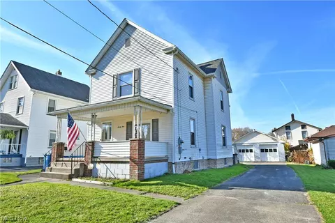 25 Walnut St, Struthers, OH 44471 photo 5