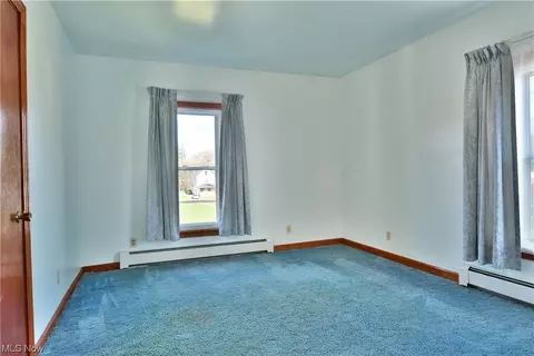 25 Walnut St, Struthers, OH 44471 photo 23