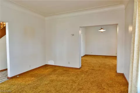 25 Walnut St, Struthers, OH 44471 photo 13
