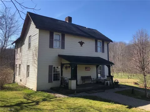 9195 Blue Rock Rd, Blue Rock, OH 43720