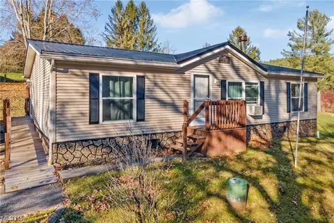 57177 Russell Rd, Senecaville, OH 43780