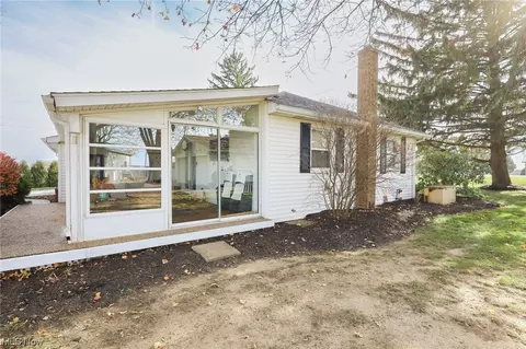 16710 Dover Rd, Dundee, OH 44624 photo 10