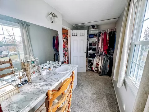 2877 E Celeste View Dr, Stow, OH 44224 photo 17