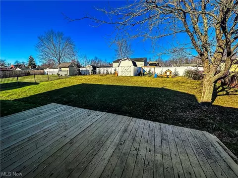 2877 E Celeste View Dr, Stow, OH 44224 photo 28