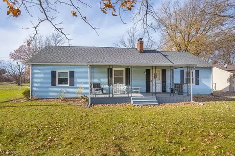 1004 Valley Blvd, Elyria, OH 44035 photo 1