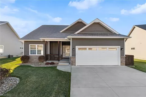 337 Alexis Ln, Canal Fulton, OH 44614