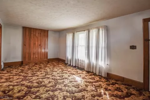 2323 9th St NW, Canton, OH 44708 photo 3
