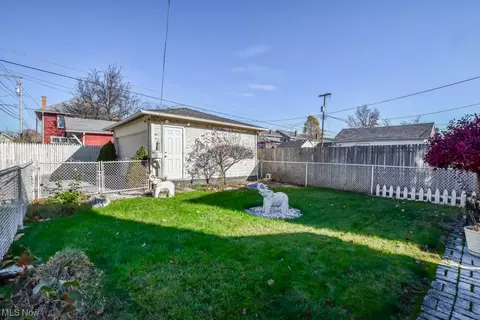 2323 9th St NW, Canton, OH 44708 photo 21