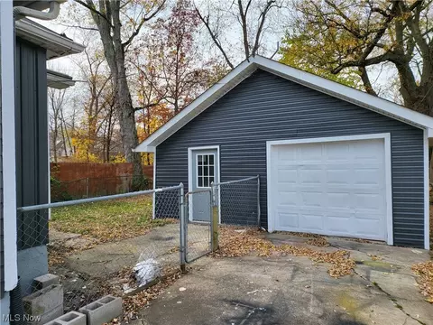 5831 Washington Ave, Ashtabula, OH 44004 photo 21