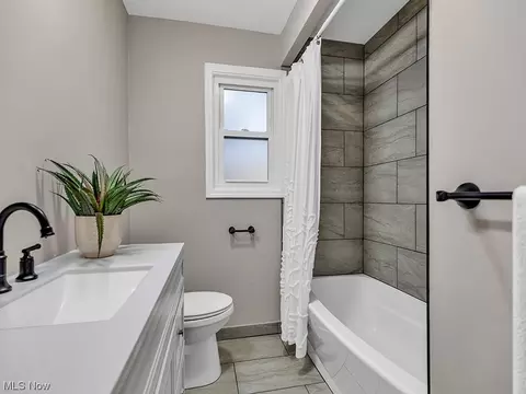 1661 Rush Rd, Wickliffe, OH 44092 photo 9