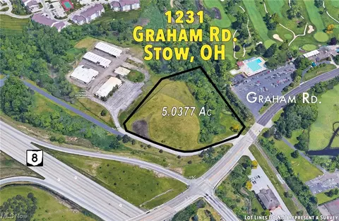 1231 Graham Rd, Stow, OH 44224