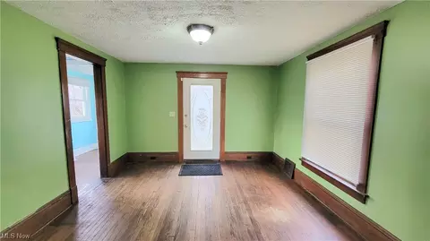 122 Kaiser Ct, Elyria, OH 44035 photo 6