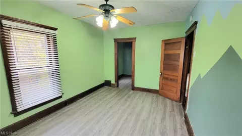 122 Kaiser Ct, Elyria, OH 44035 photo 12