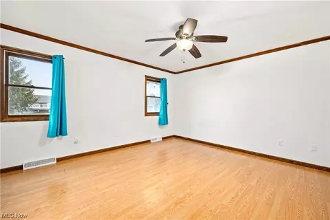 329 Forest St, Lagrange, OH 44050 photo 19