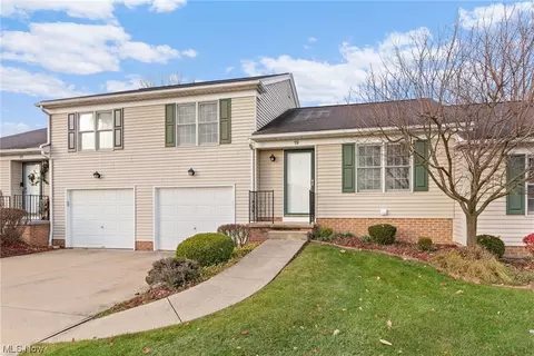 651 Sturbridge Dr #19, Medina, OH 44256