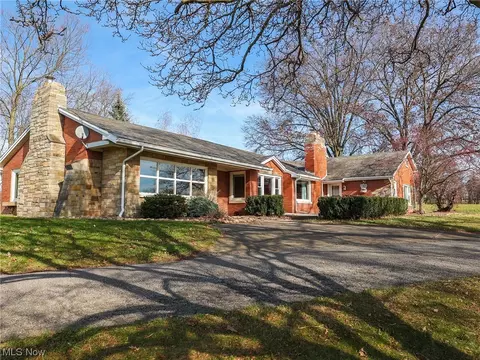 13824 Lincoln Way E, Dalton, OH 44618