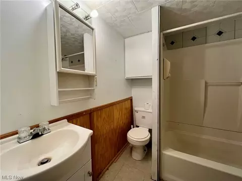 114 W Main St, Flushing, OH 43977 photo 9
