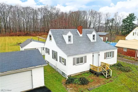 11244 Woodworth Rd, North Lima, OH 44452