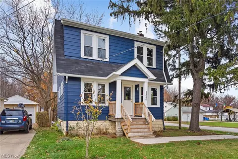 1340 E 340th St, Eastlake, OH 44095