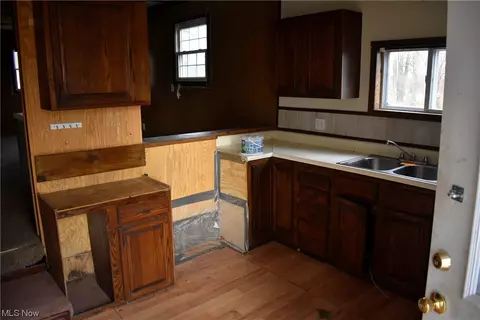5844 Mount Everett Rd, Hubbard, OH 44425 photo 4