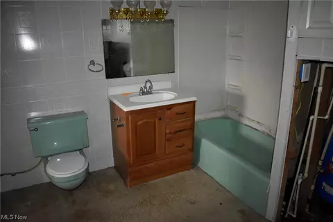 5844 Mount Everett Rd, Hubbard, OH 44425 photo 11