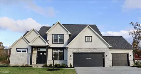 3405 Mass Dr, Avon, OH 44011