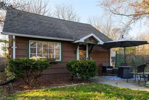 2996 Derling Rd, Akron, OH 44319