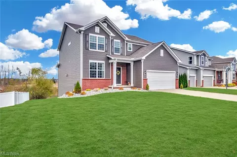 8567 Merkel Ln, Mentor, OH 44060