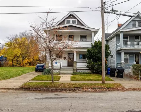 3823 Trent Ave, Cleveland, OH 44109