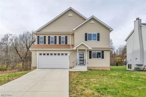 6312 Valley Ranch Dr, Maple Heights, OH 44137