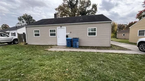 2522 E 39th St, Lorain, OH 44055 photo 1